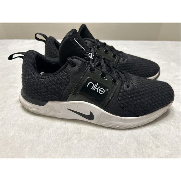 Nike Shoes Women’s Size 9 Black CK2576 001 Running Athletic Gym Training Track - Picture 1 of 8